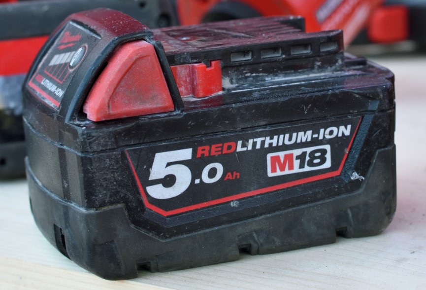 Why Milwaukee Batteries Usually Do Not Fit Bauer Tools