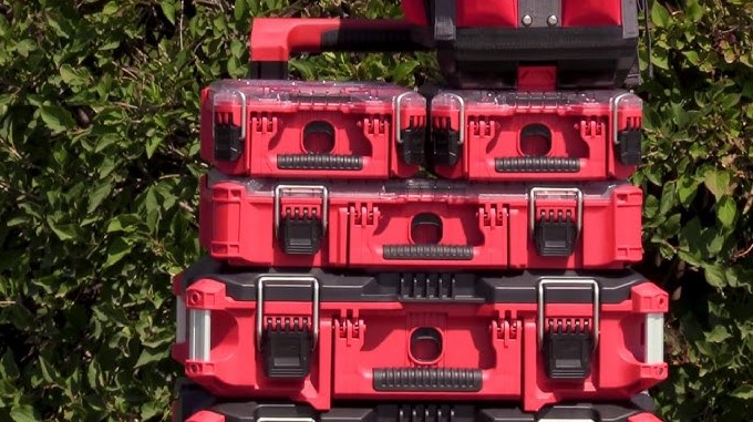 Are Milwaukee Packouts Waterproof