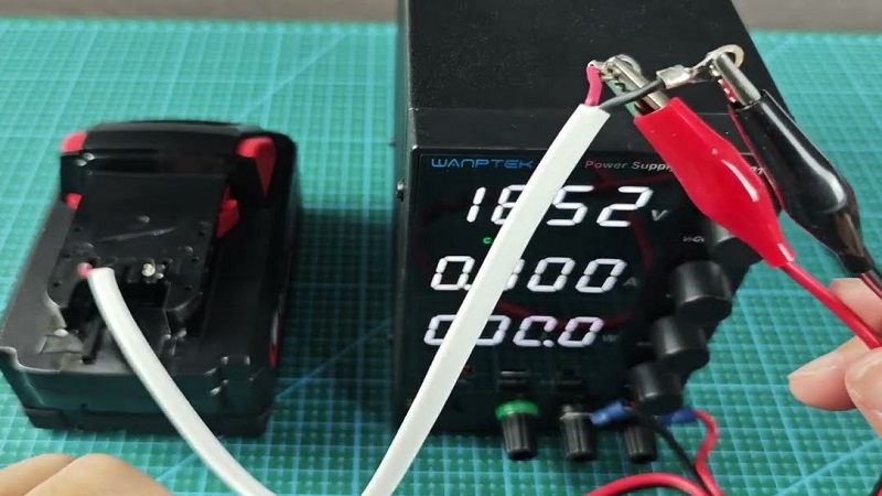 How to Reset Milwaukee M18 Battery